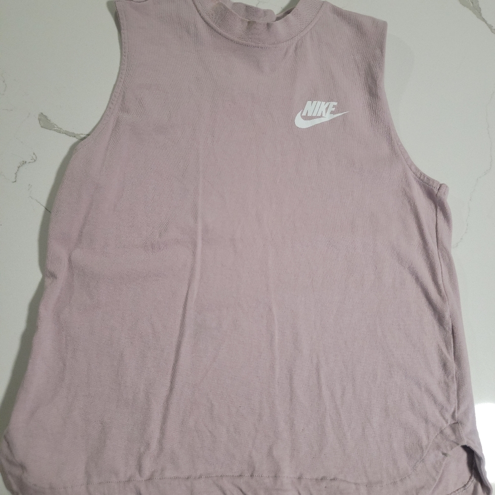 Nike tank